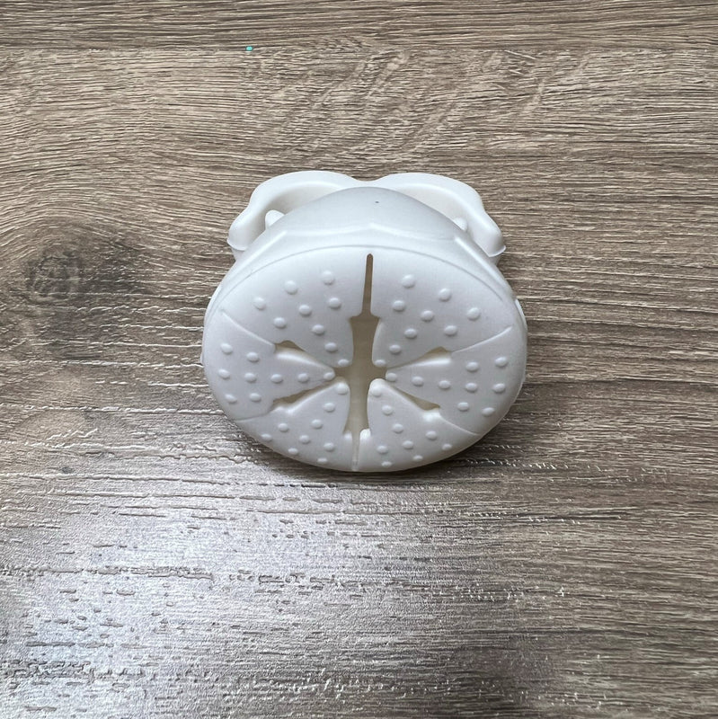 Silicone Vinyl Scrap Collector.